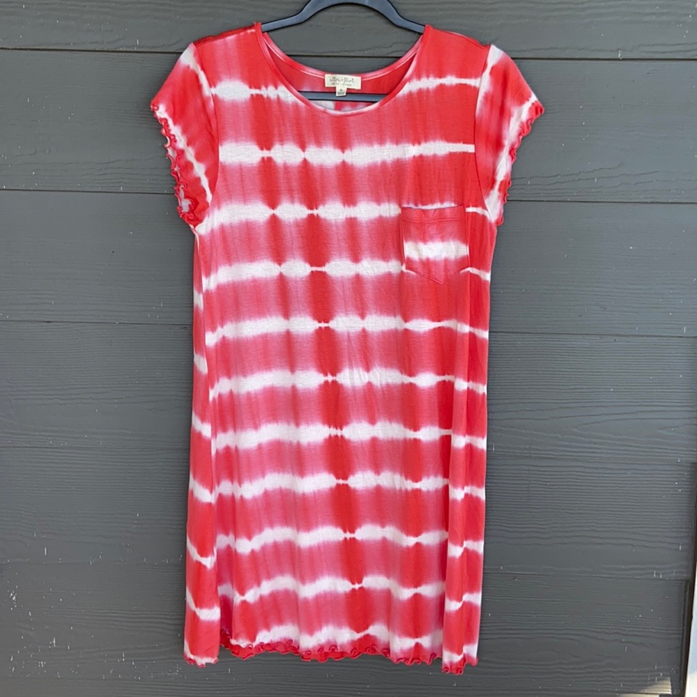 Women’s pocket Tie dyed t shirt Dress.  Size XL